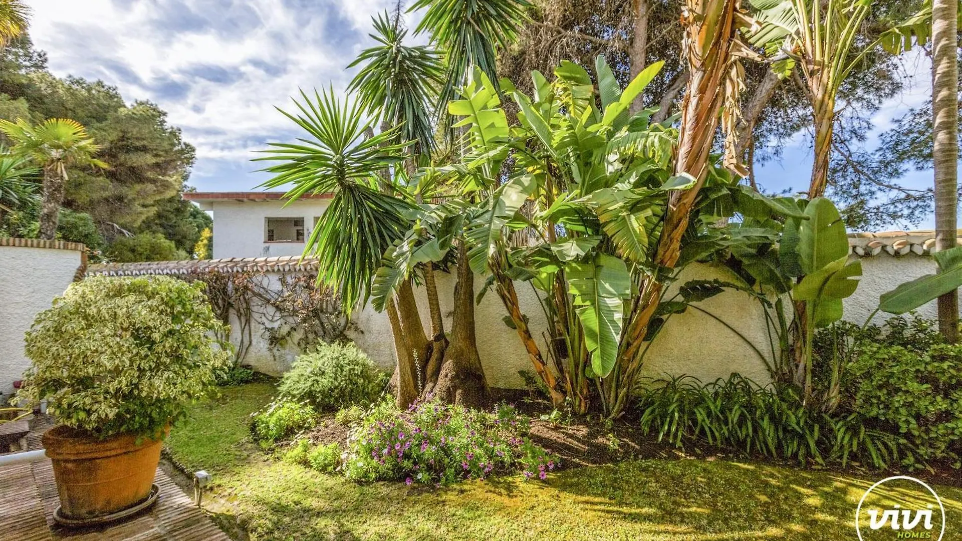 מארבלה Villa Bella ספרד